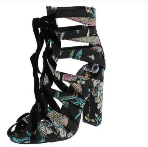 TRANQUILITY Tapestry Cutout Strappy Peep Toe Heels - Picture 4 of 7